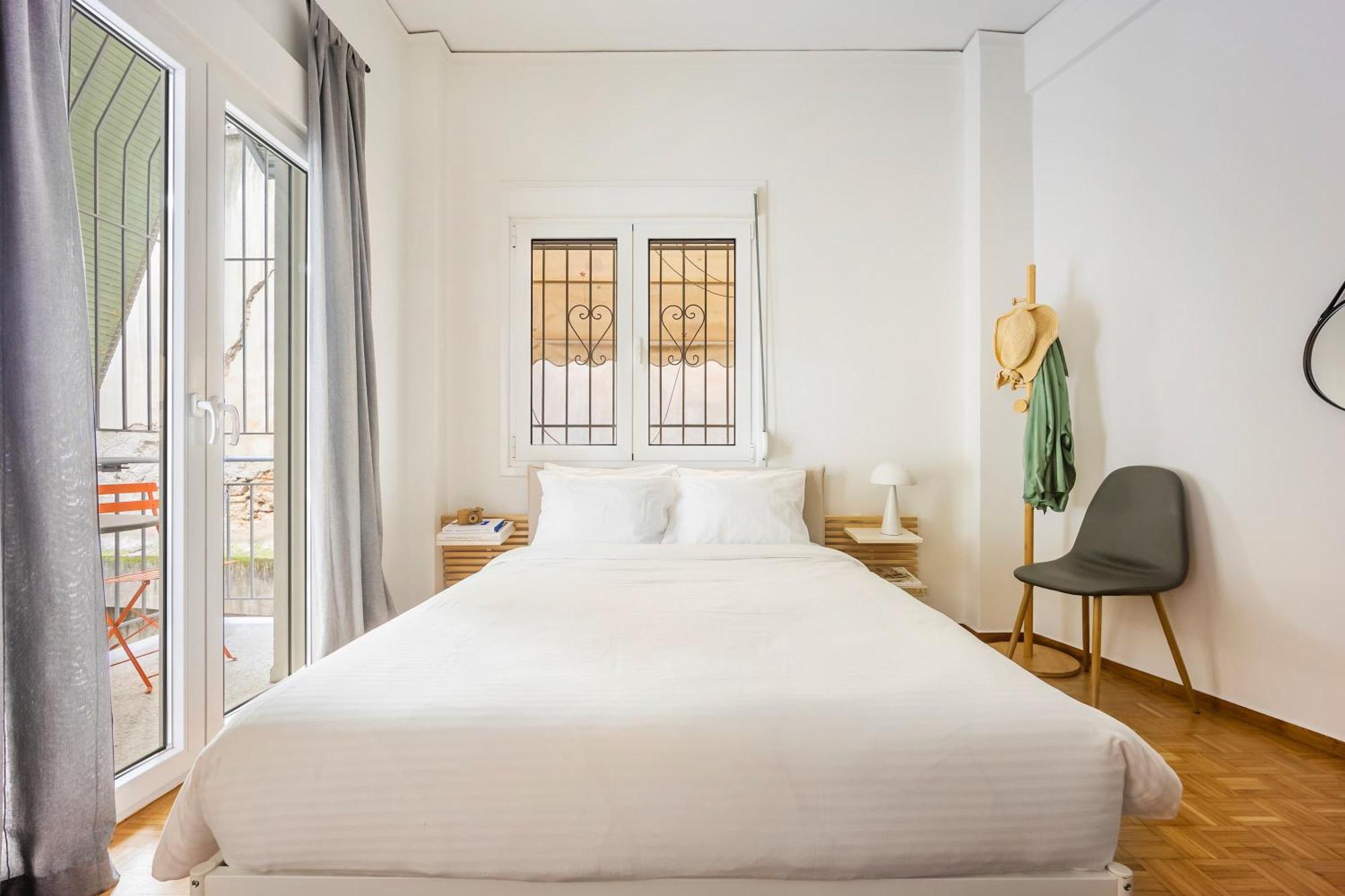 O&O Group - Eclectic Chic Thissio Apartment Athens Exterior photo